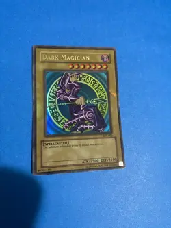 Konami Dark Magician SDY-006 Starter Deck: Yugi Ultra Rare Holo Unlimited - Image 1