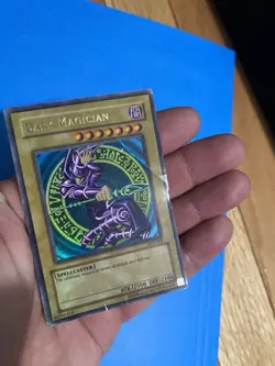Konami Dark Magician SDY-006 Starter Deck: Yugi Ultra Rare Holo Unlimited - Image 3