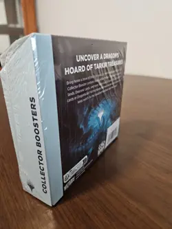 MTG Tarkir: Dragonstorm Collector Booster Box - Image 2