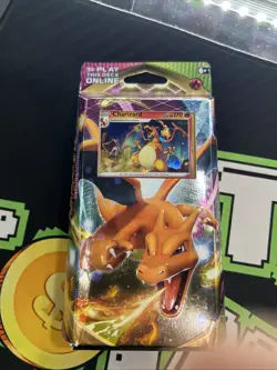 Pokemon Cards Pokemon Sword & Shield Vivid Voltage Charizard Theme Deck SEALED - Image 1