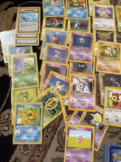 Pokemon 1st Edition Vintage Lot and Over 100 Non-1st Edition Cards (Pokemon TCG) - Image 3