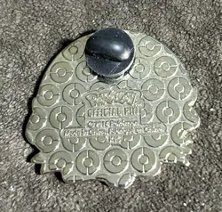 Pokemon Collector's Pin Mega Alakazam 2016 - Image 2