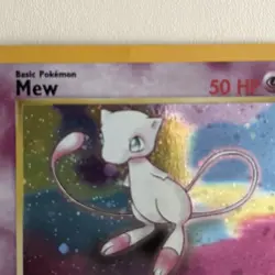 Pokemon Card Mew Holographic Black Star Promo #9 Card WOTC 1999-2000 - Image 3