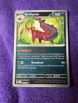 Pokemon TCG Black Bolt Masterball Scolipede Card 056/086 NM/M - Image 1