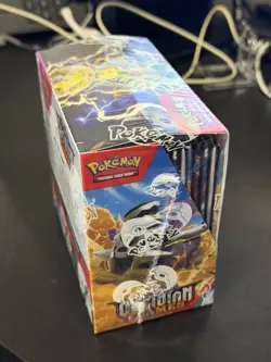 Pokemon Scarlet & Violet SV03: Obsidian Flames Booster Box English Sealed - Image 4