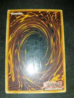 Yu-Gi-Oh! Blue-Eyes White Dragon - SKE-001 - Super Rare - Starter Deck Kaiba LP - Image 3