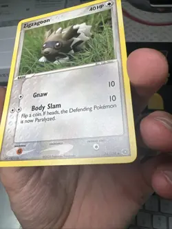 Zigzagoon 74/106 EX Emerald Set Pokemon Card - Image 4