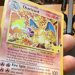 Wizards of the Coast Charizard 4/102 Base Set Holo Rare 120 HP Pokemon TCG 1999 - Image 2