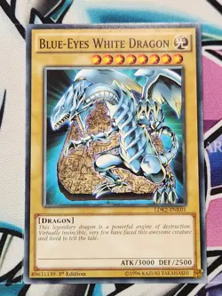 YUGIOH Blue-Eyes White Dragon LDK2-ENK01 V3/Tablet Art Common 1st Edition - Image 1