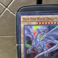 Yu-Gi-Oh! Blue-Eyes White Dragon Ultra Rare 1st Ed Holo MVP1-EN055 3000 ATK - Image 3