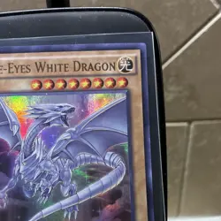 Yu-Gi-Oh! Blue-Eyes White Dragon Ultra Rare 1st Ed Holo MVP1-EN055 3000 ATK - Image 4