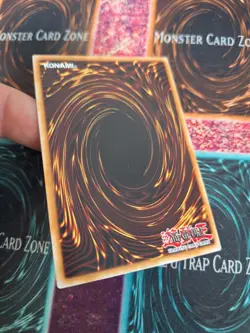 Yugioh Blue-Eyes White Dragon MVP1-EN055 Ultra Rare 1st Edition Near Mint - Image 4