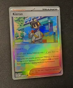 Pokemon TCG - Trainer Kieran 113 /131 Pokeball Pattern Holo Prismatic Evolutions - Image 1
