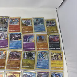 Pokemon Cards~Pokemon Lot Newer And Vintage, Lugia Holos And More - Image 2