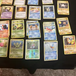 Pokemon card lot - 1995-2021 Commons, Reverse holos and more 215+ cards - Image 4