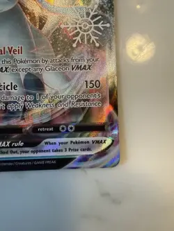 Pokemon TCG Glaceon VMAX Evolving Skies 041/203 Holo Ultra Rare - Image 3