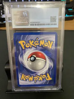 CGC 8 Venusaur Base Set Holo 15/102 WOTC Pokemon Card 1999 - Image 2