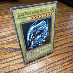 Yu-Gi-Oh! Blue-Eyes White Dragon #SDK-001 LP! - Image 2