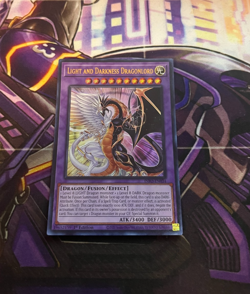 Yugioh Light and Darkness Dragonlord INFO-EN034 Ultra Rare 1st Edition NM - Image 1