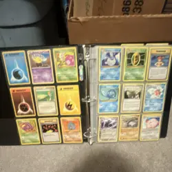 Pokemon binder lot with tons of vintage cards - Image 2