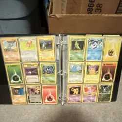 Pokemon binder lot with tons of vintage cards - Image 5
