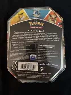 Pokemon TCG Eevee Evolutions Tin Jolteon V 820650809057 - Image 3