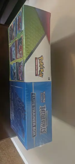 Pokemon TCG: Sword & Shield Battle Styles Elite Trainer Box Sealed NEW Exclusive - Image 4
