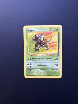 Pinsir 29/130 Non Holo Rare Vintage WOTC Pokemon Card Base Set 2 near mint Nm - Image 1