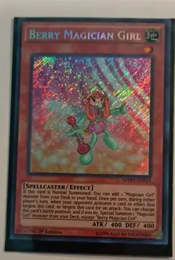 Berry Magician Girl MVP1-ENS14 The Dark Side of Dimensions Movie Pack Secret... - Image 1