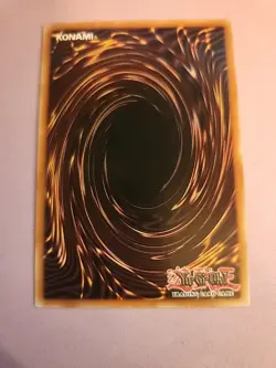 Yugioh Dark Magician YGLD-ENB02 (Ultra Rare) 1st Edition N/M - Image 2