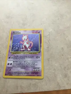 mewtwo pokemon card 10/102. rare. near mint condition. 1999 wizards - Image 2