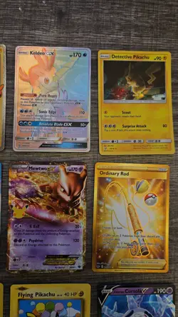 Pokemon 12 Card Lot. Alakazam Vintage Holo, Lots Of Pikachu Cards, Etc. - Image 3