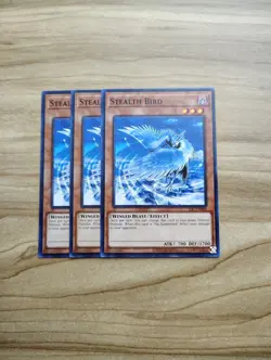 Yu-Gi-Oh! - Stealth Bird 3X - Complete Playset - Image 1