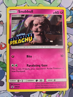 Snubbull SM200 Detective Pikachu Pokemon Promo Sun & Moon Stamp EN - Image 1
