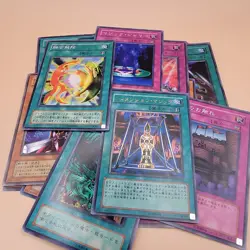 Vintage 1996 YuGiOh Cards Mixed Lot of 115 HP-DMG Condition - Image 2