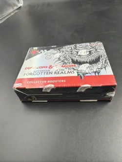 Magic: The Gathering – D&D Adventures in the Forgotten Realms Collector Box - Image 5