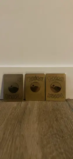 Pokemon Charizard VMAX Gold Foil Collectible Card Set - Image 2