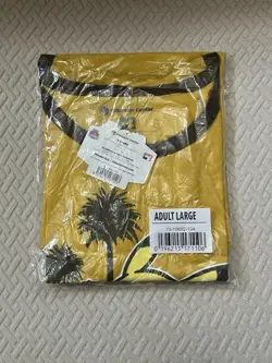 2025 Pokemon World Championships Anaheim Yellow T-shirt Pikachu Adult Large - Image 1