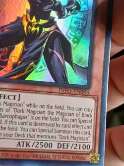 DARK MAGICIAN THE MAGICIAN OF BLACK MAGIC ULTRA RARE INFO-EN006 YUGIOH! - Image 4