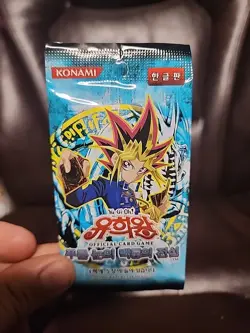 Yu-Gi-Oh! TCG KOREAN 1996 Legend of Blue-Eyes Dragon 5-Card Booster Pack NEW - Image 1