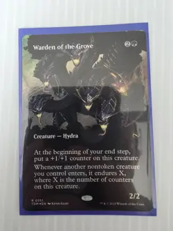 Warden of the Grove (Borderless) #351 Tarkir: Dragonstorm Foil - Image 1