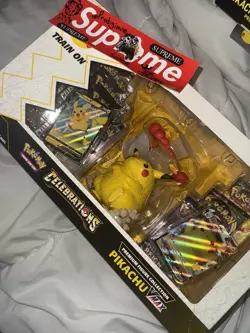 Pokemon TCG Celebrations Pikachu VMAX Premium Figure Collection 2021 New Sealed 820650809408 - Image 1