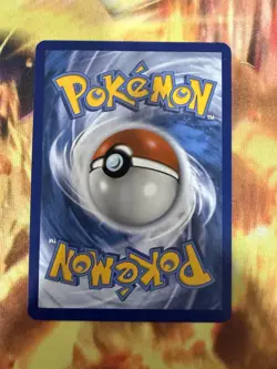 Pikachu 028/078 Pokemon GO Holo - Image 2