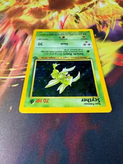 Scyther 10/64 MP-DMG Holo Rare Jungle 1999 Pokemon TCG - Image 3