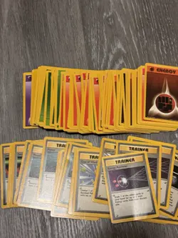 Lot Of Vintage 35 Trainer And 90 Energy Pokemon Cards 1995 Pikachu 125 Total - Image 3