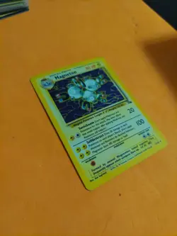 Magneton - 11/62 - Fossil Set - Unlimited - Holo Rare - Pokemon - WOTC - Damaged - Image 5