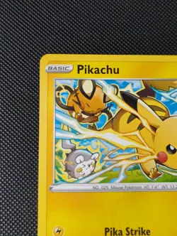 Pokemon Card Pikachu Silver Tempest Common 049/195 Near Mint - Image 2