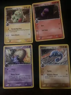 Pokemon TCG mini lot of 4 delta species pokemon cards larvitar horsea - Image 1