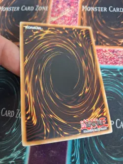 Yugioh Meteor Dragon PRC1-EN001 Super Rare 1st Edition Near Mint - Image 4