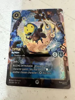 Lorcana Zipper Big Helper Enchanted Wilds Unknown 235/204 - Image 1
